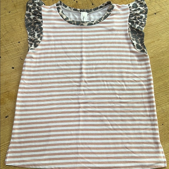 Striped Pink and Leopard Woman’s Top - Picture 1 of 4